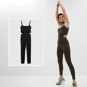 GapFit Cut Out Back Power Bodysuit Size Small